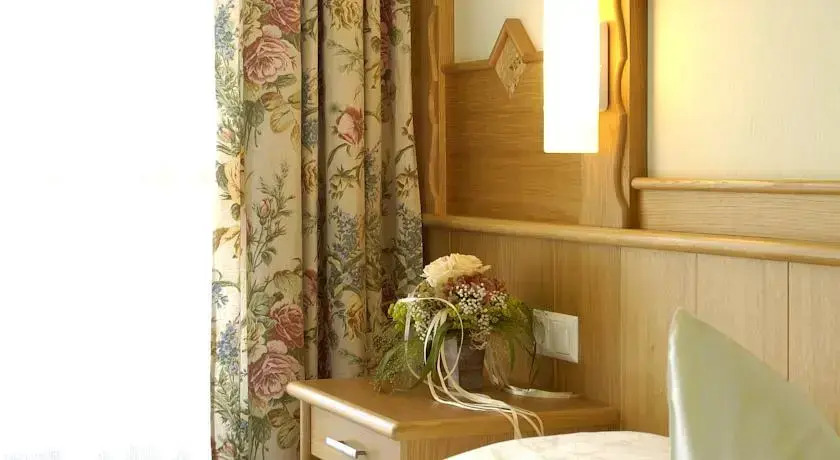 Montanara Apartment & Zimmer