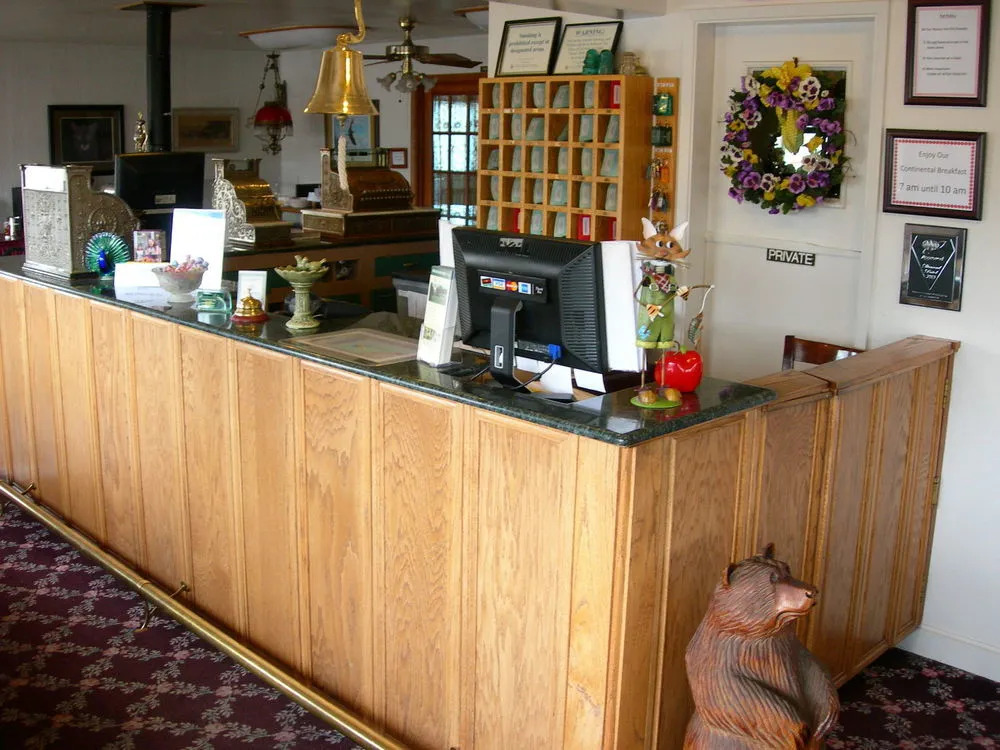 Walker River Lodge