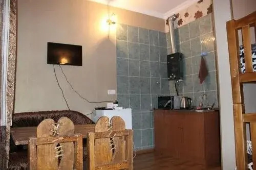Anielene Hostel