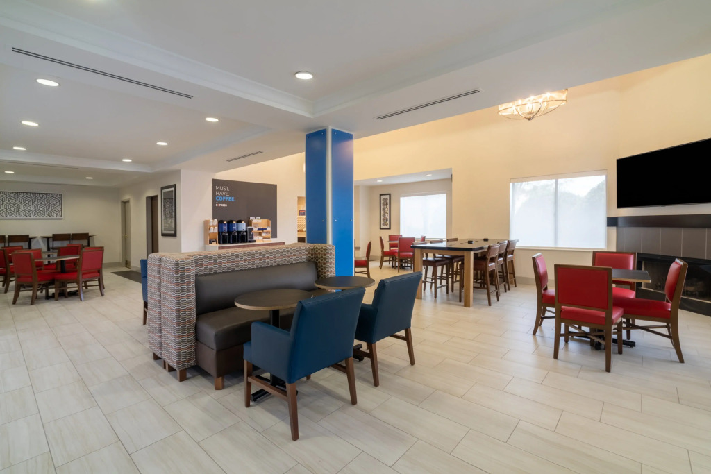 Holiday Inn Express Hotel & Suites Bluffton at Hilton Head Area by IHG