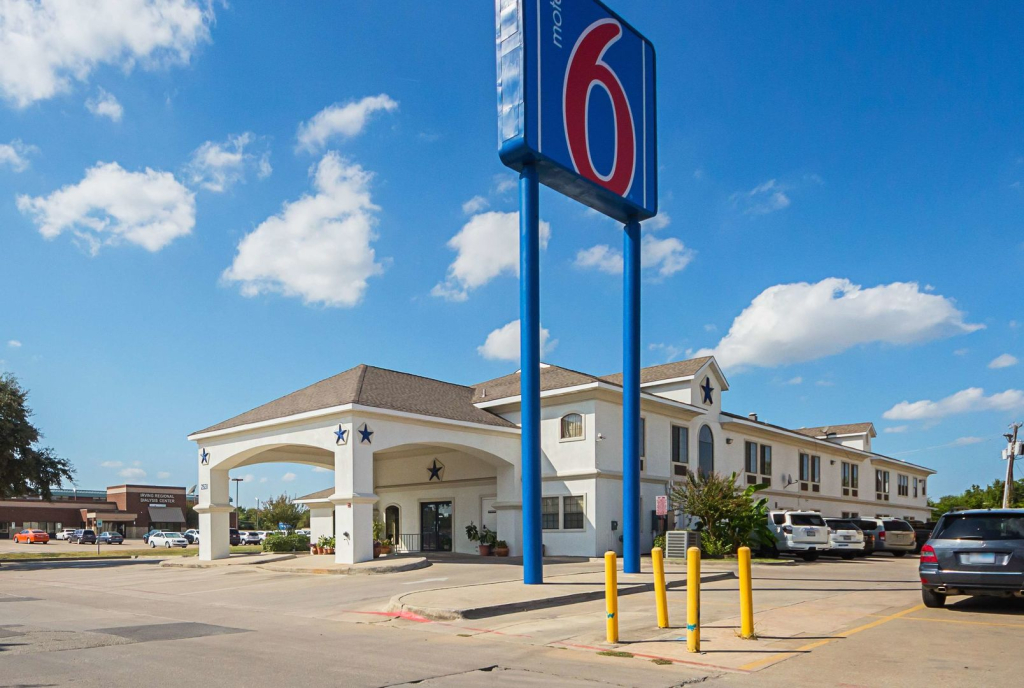 Motel 6 Dallas   Irving DFW Airport South