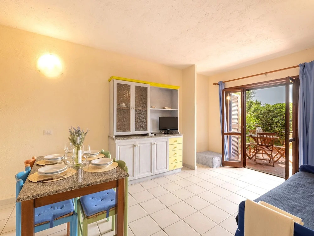 Relax on the Bay of Marinella
