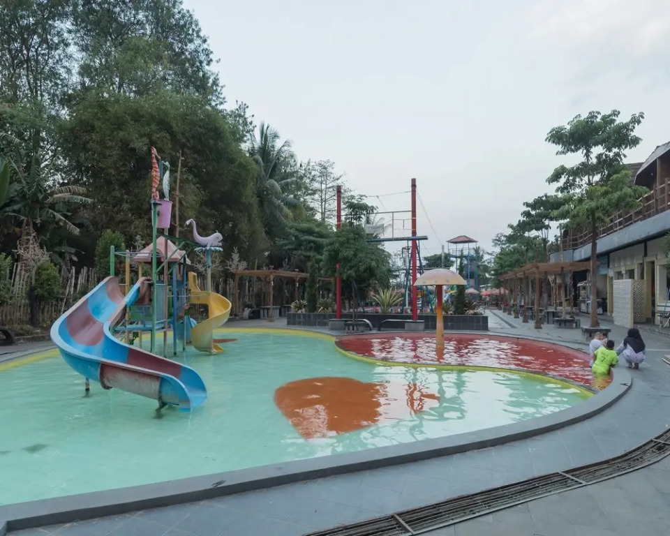 Urbanview Hotel Cianjur City Park by RedDoorz
