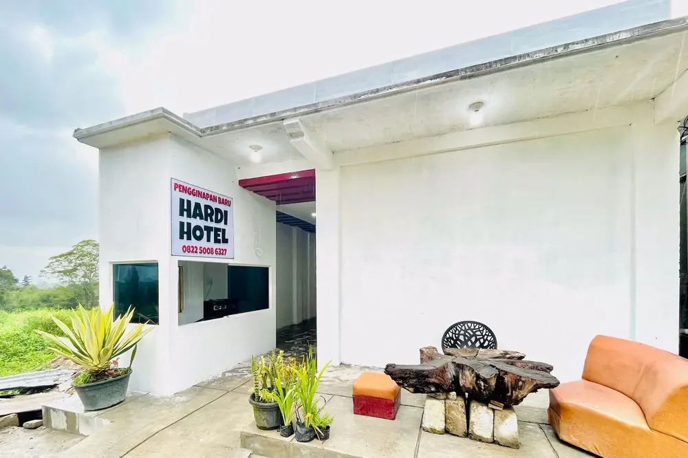 RedDoorz at Hardi Homestay near Funland Berastagi