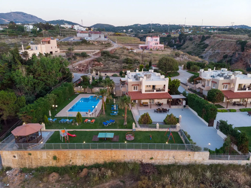 Knossos Estate Villas