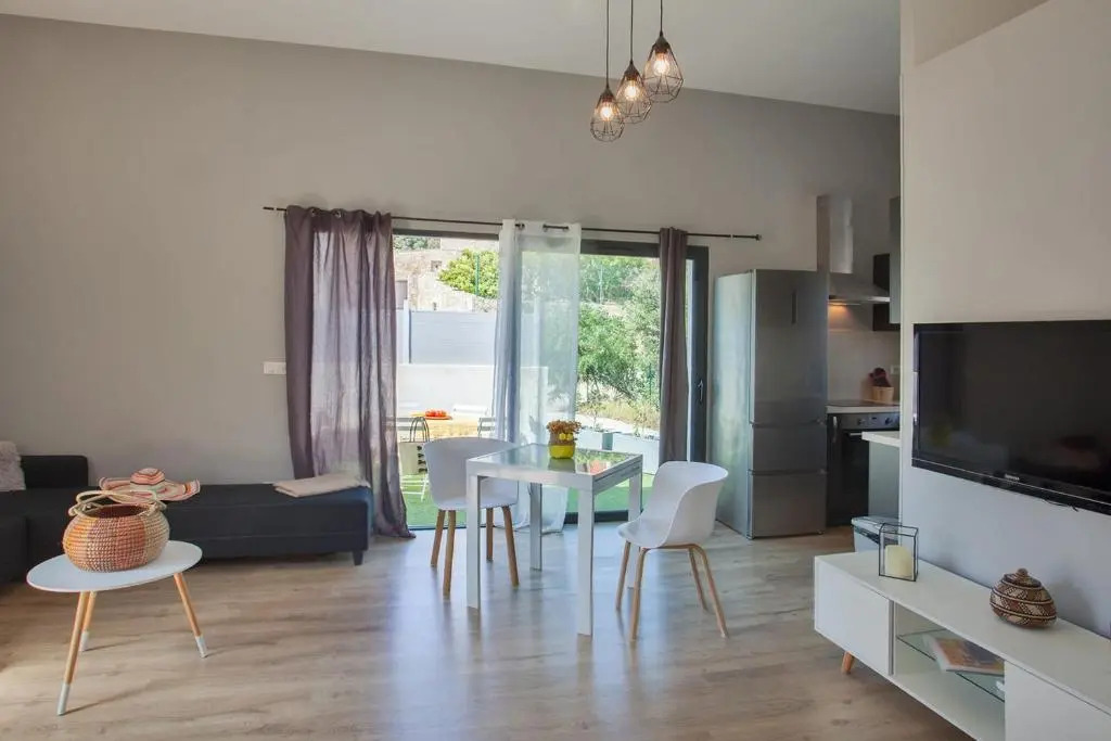 Casa Sol location de vacances indépendante à Calvi moins de 2km plage