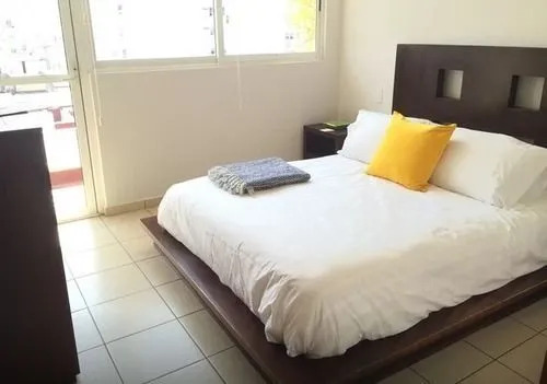 2 Beds 2 Baths Rooms Condesa