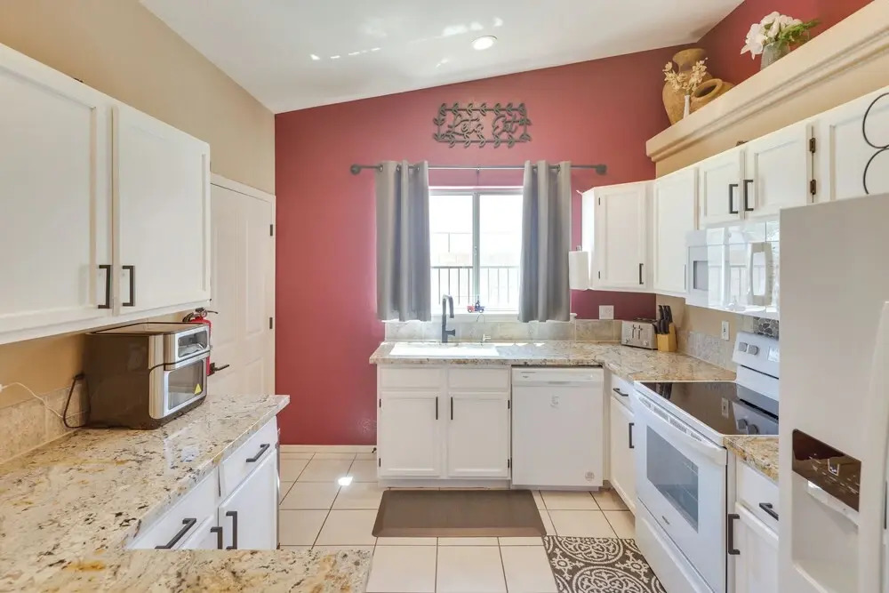 Lovely Bullhead City Retreat w/ Patio & Grill!