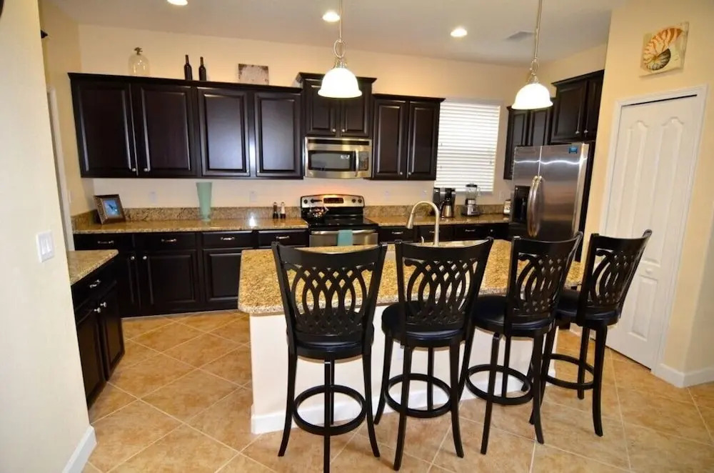 5-Bedroom Villa in Four Corners 2985BPR
