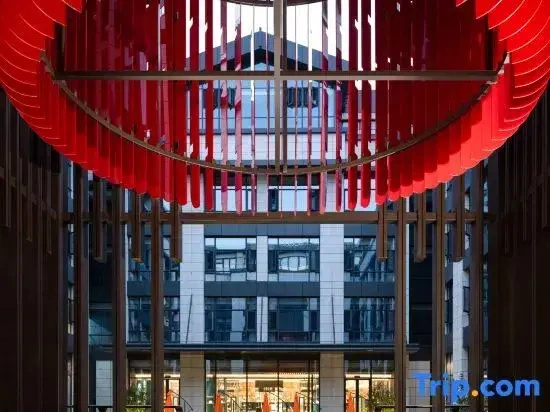 Luoyang Huamao Chunsong Hotel