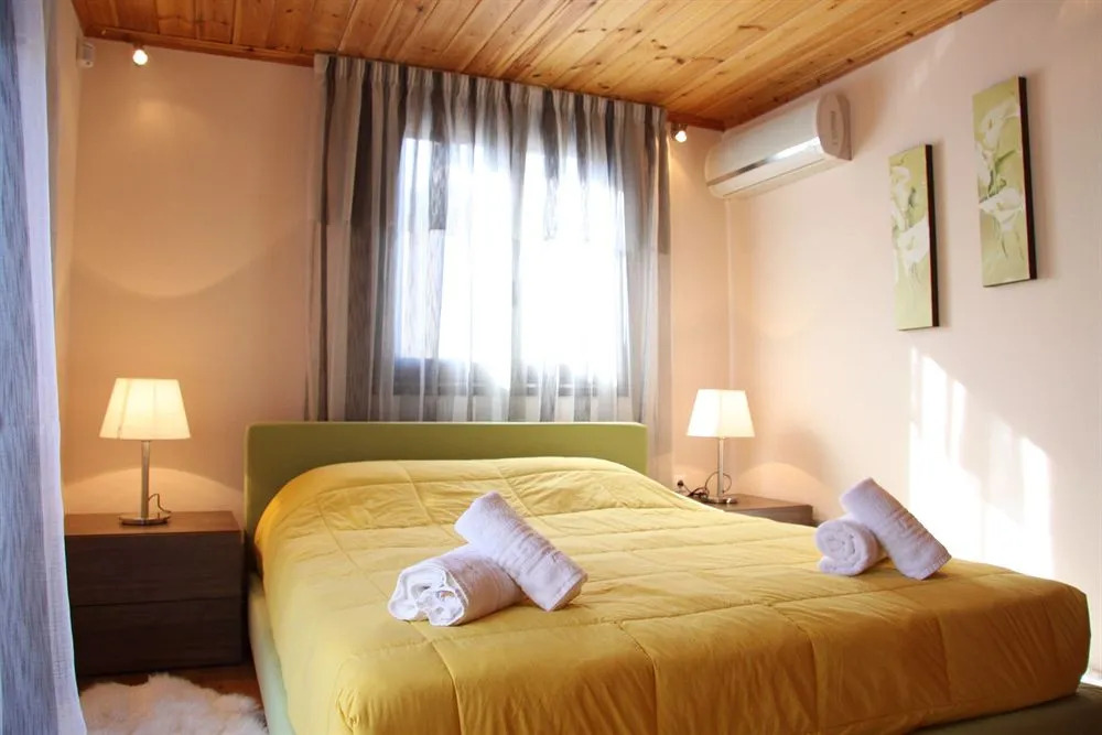 Vip Lounge Resort and Suites
