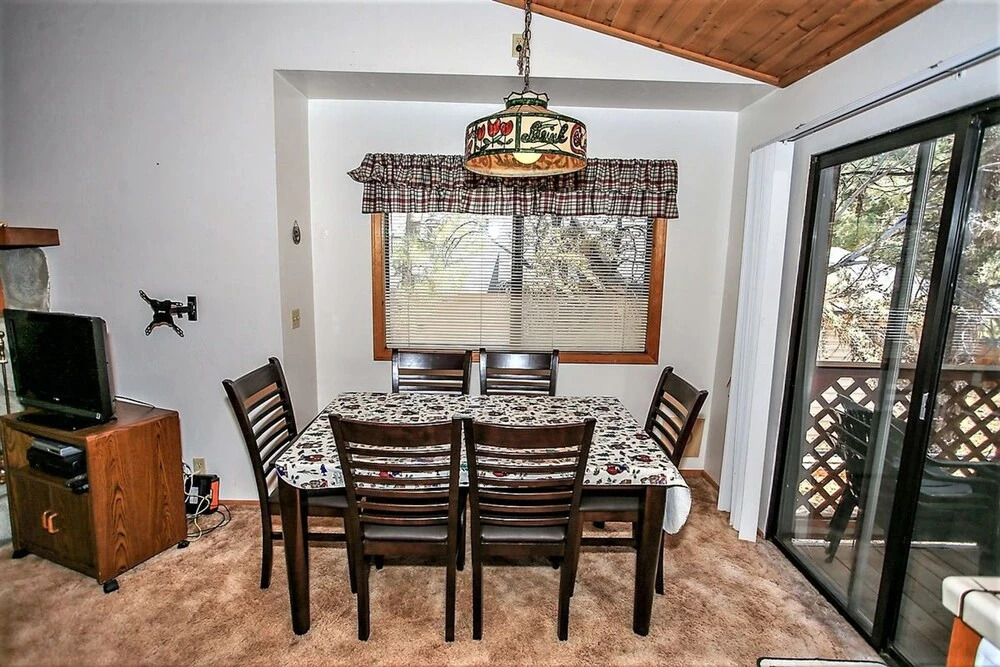 R & R Retreat-1767 by Big Bear Vacations