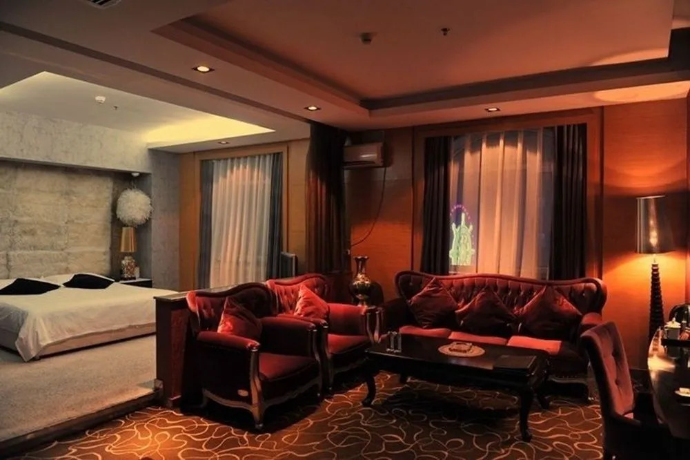 Harbin Yakelai Boutique Hotel (Guogoli Medical University No.1 Hospital)