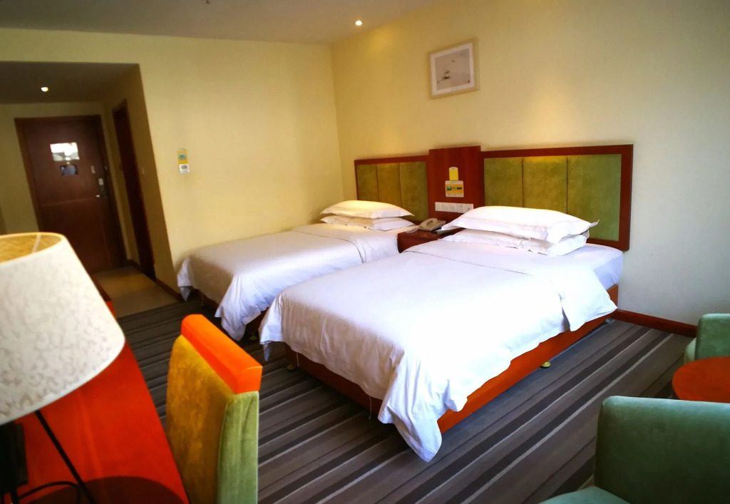 Wuyue Hotel Yangshuo West Street Branch