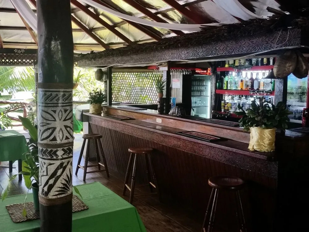 Va-i-moana Seaside Lodge