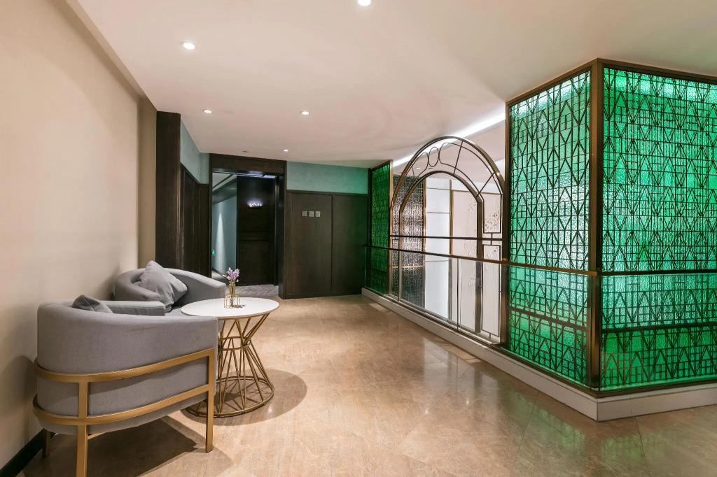Hanting Hotel Shanghai Hongbaoshi Road Metro Station