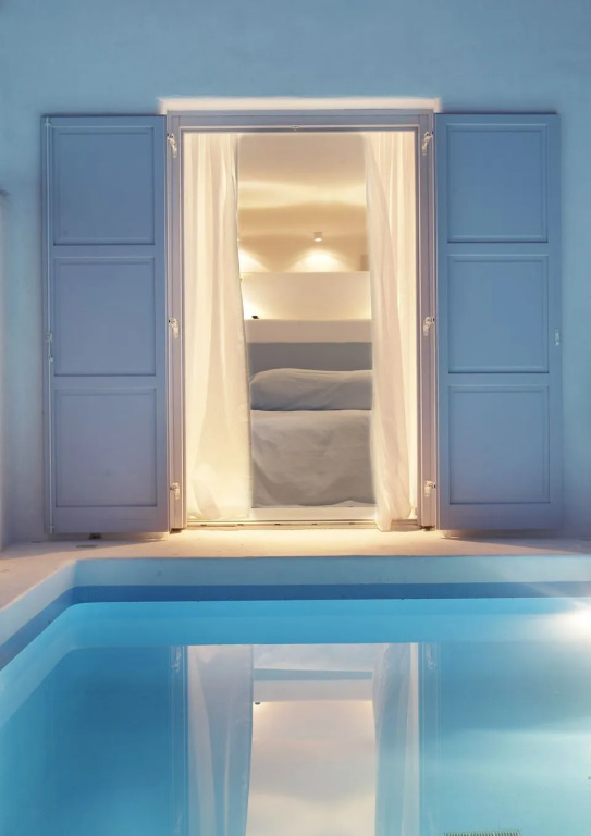 Suntouch Suites ‘’by Checkin’’ Adults Only
