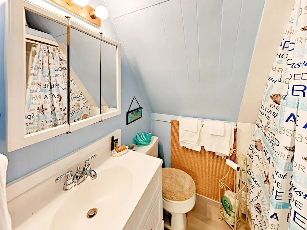 Charming A frame in Port Aransas by RedAwning