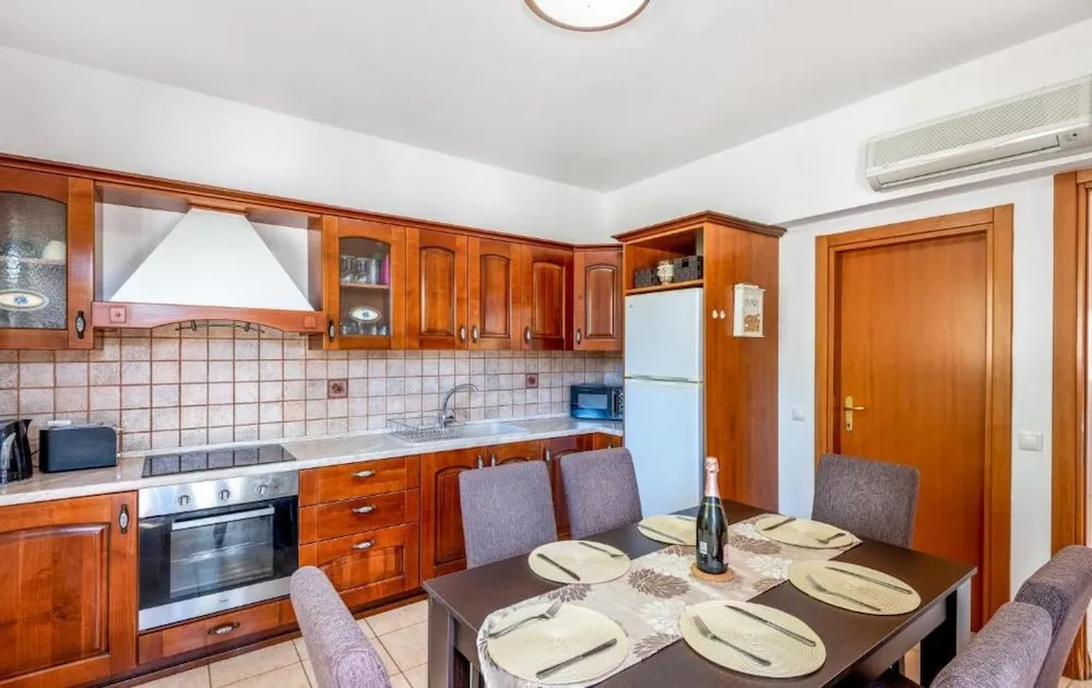 Villa Afrodite Classico