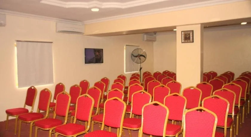 Mardezok Hotel