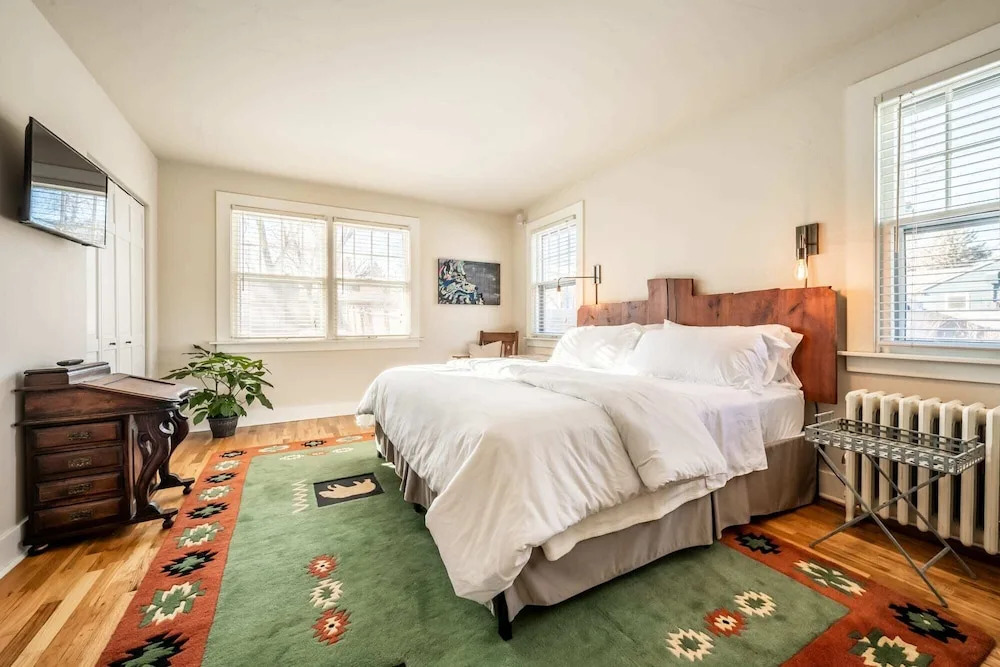 5BD Houseblocks From Broadmoor Fireplacecheyenne Canon & Gorgeous Views!