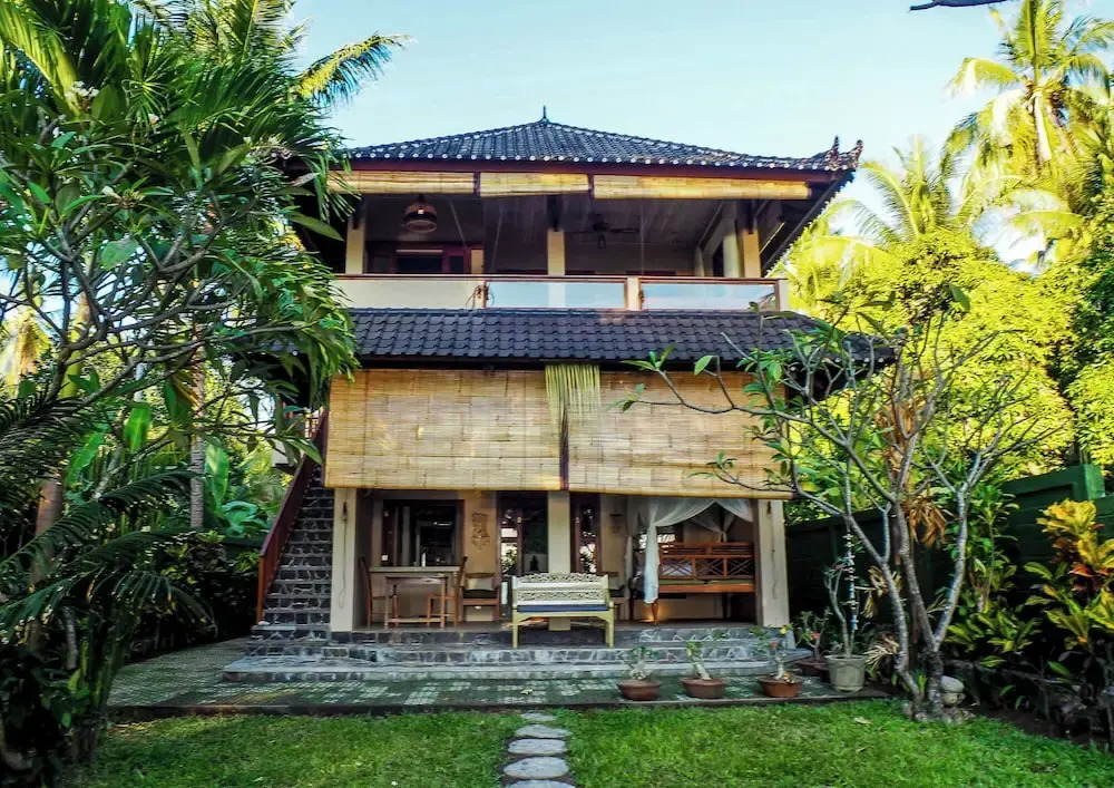 Devi's Place Tejakula