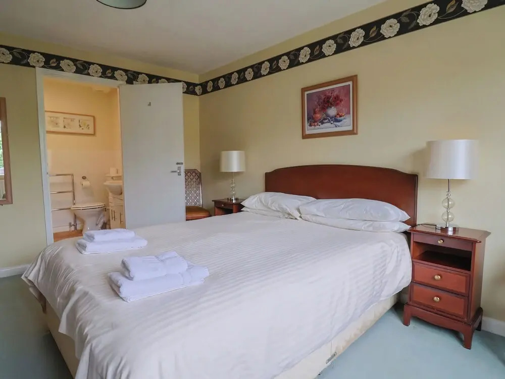 The Orchard Country House