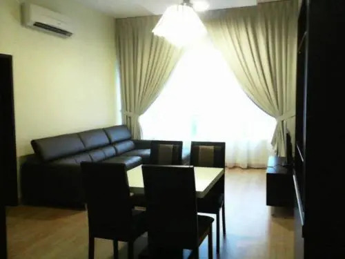 Hypermall Apartment