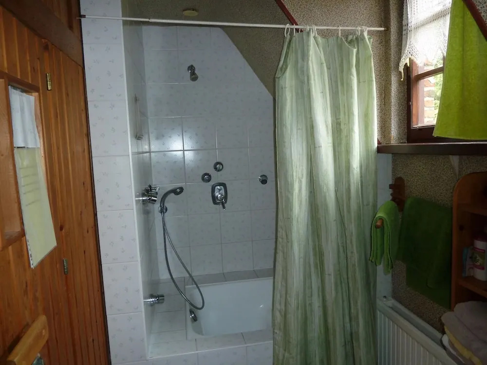 B&b cosy staying accomodations for families and couples
