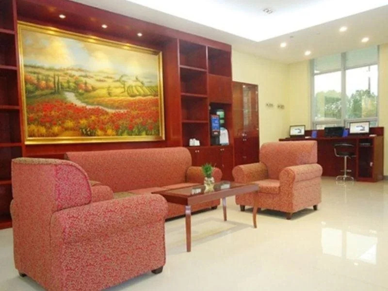 Hanting Express Tianjin South Jiefang Road and Bridge