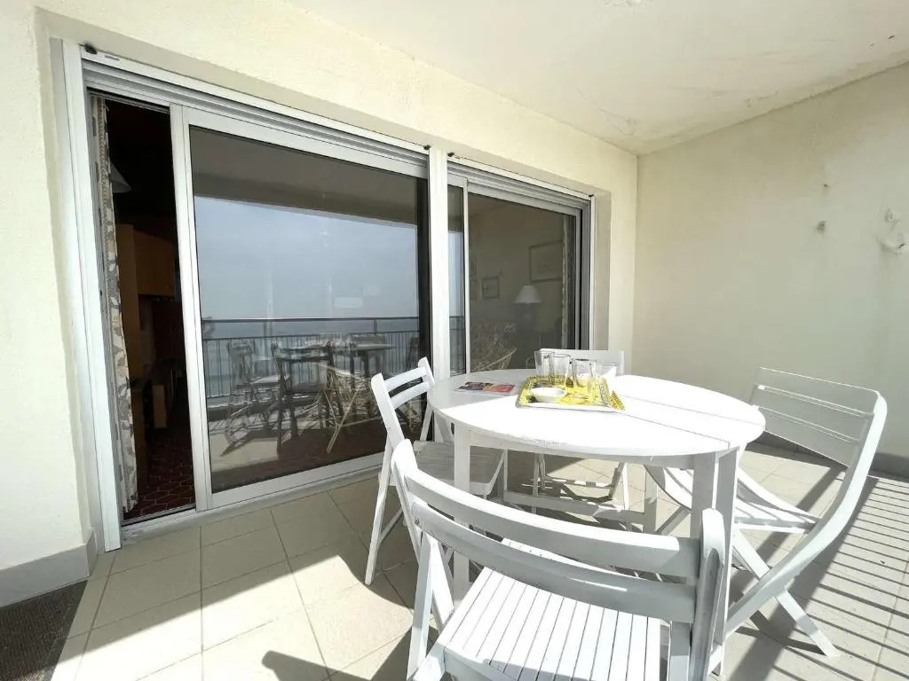 Appartement Saint-Gilles-Croix-de-Vie, 1 pièce, 4 personnes - FR-1-224-775