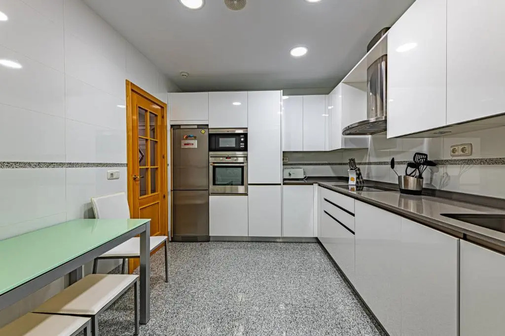 Marina Luxury Apartment
