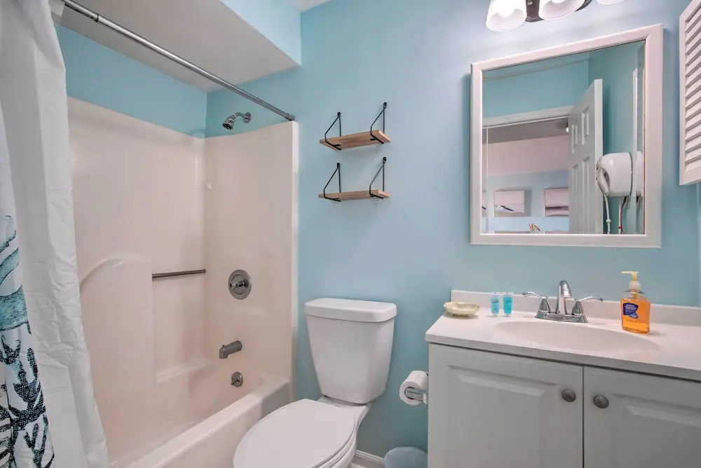 Walk to Shore! Ocean-view Condo in Carolina Beach