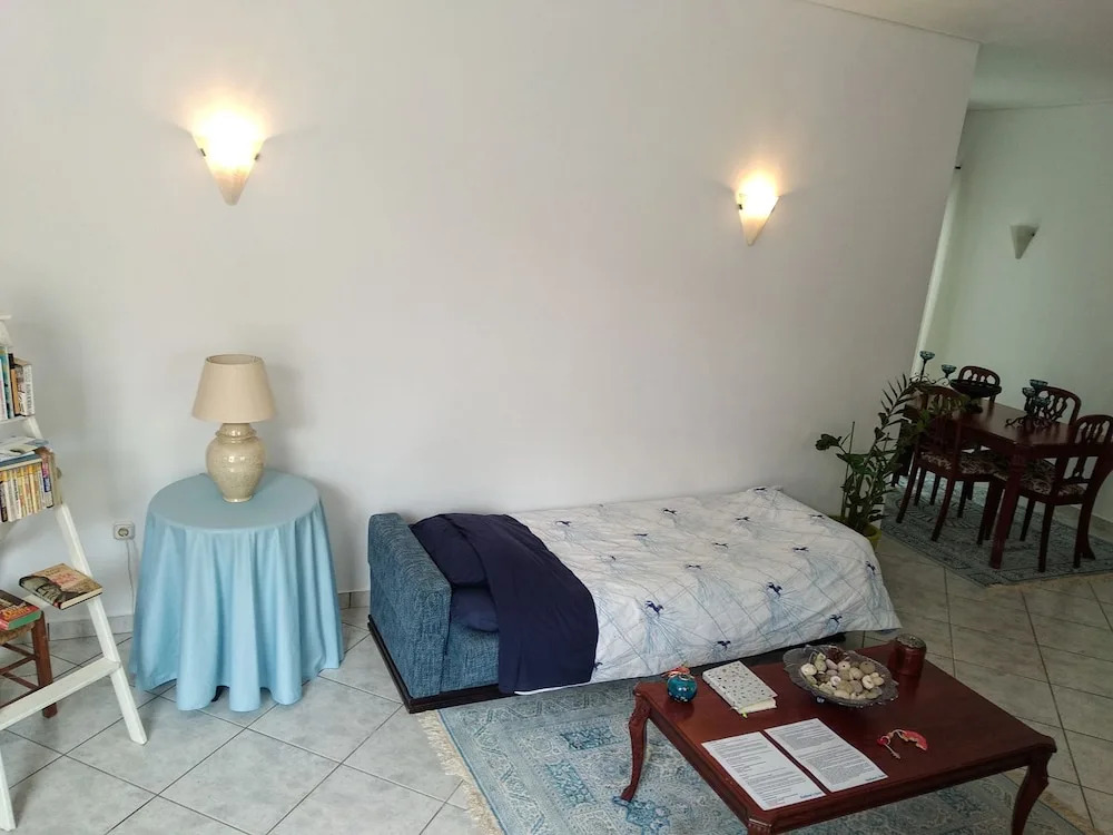 Seafarers Suite by Filos Inc