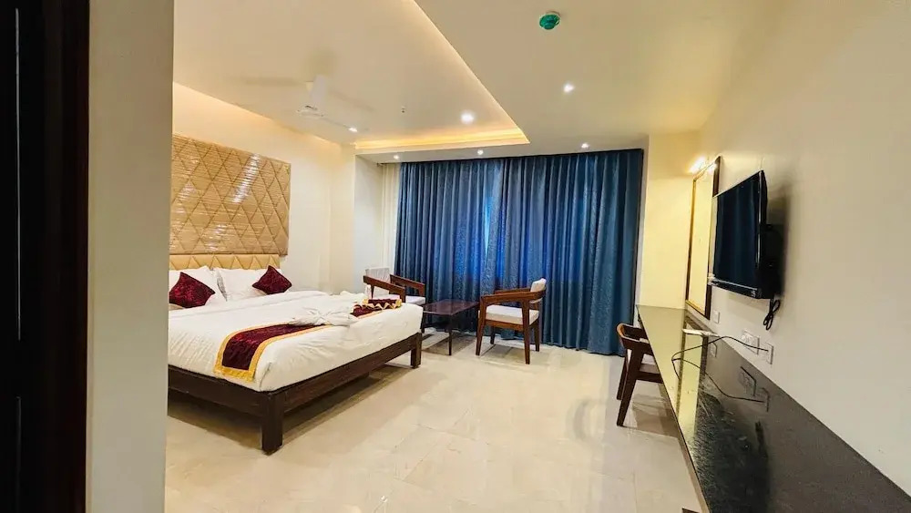 Kolas Grand - Hotel and Convention Center