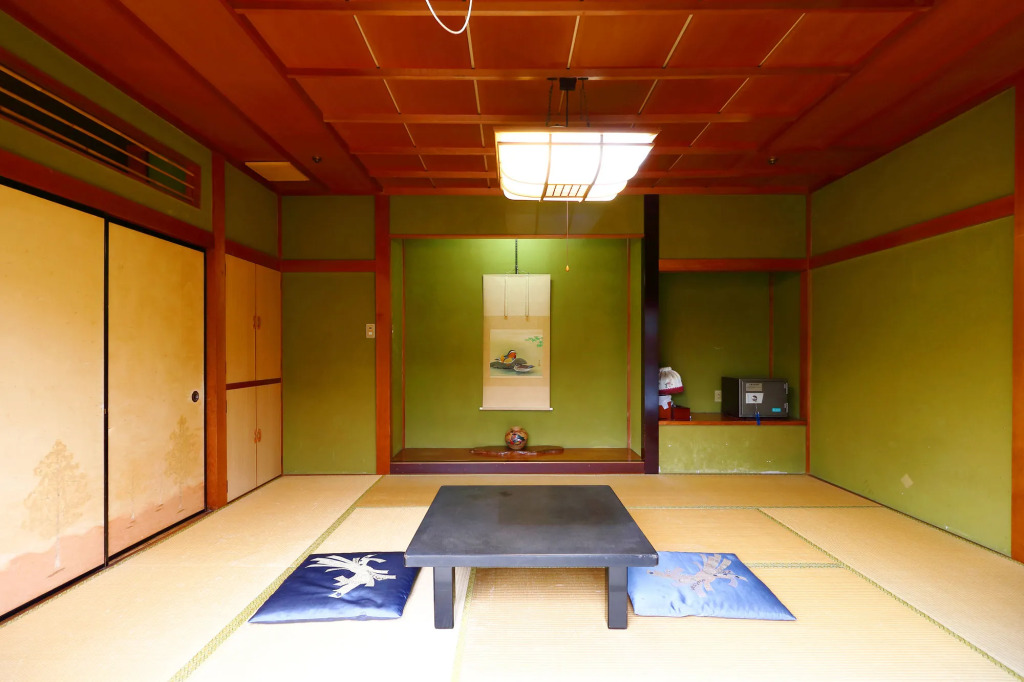 Ryokan Karasawa