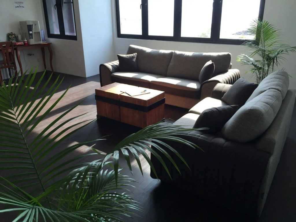 The Oikos Hotel