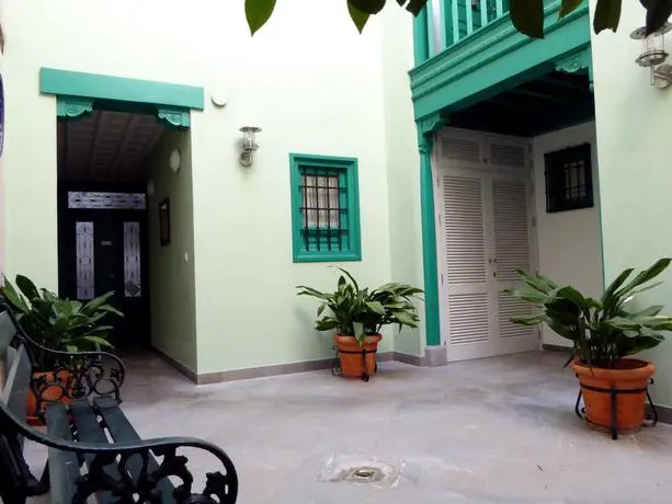 Laurel Suites Apartments