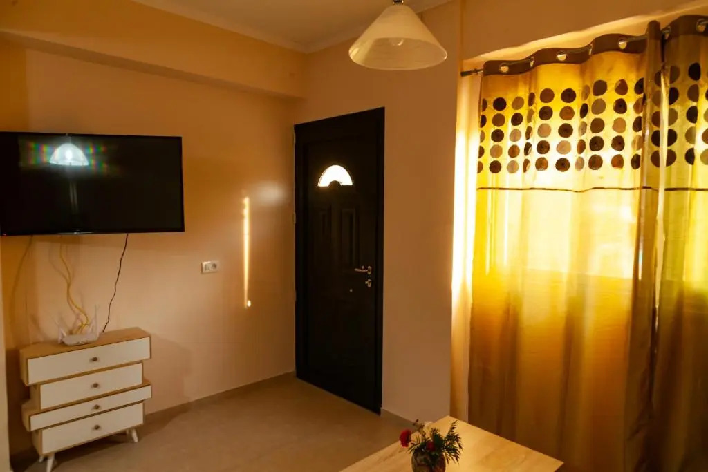 Tsoutsis Apartments