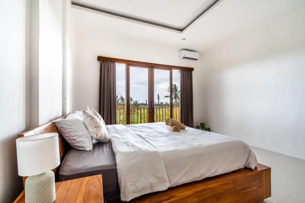 Mironia Villa