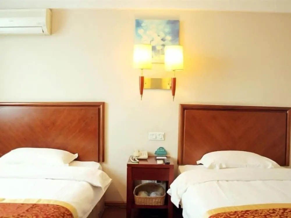 GreenTree Inn Suzhou Railway Station South Plaza Zhuozheng Garden Business Hotel
