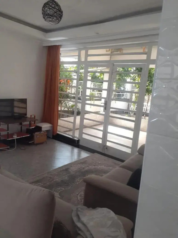 Lux suites Utawala Family House