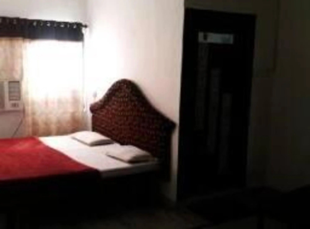 Hotel Katyani