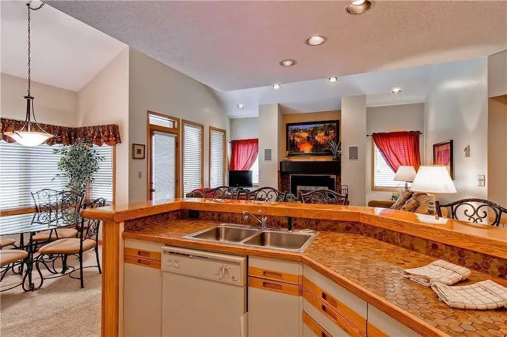 1211 Trappeur's Lodge, Trappeur's Crossing Apartment 4