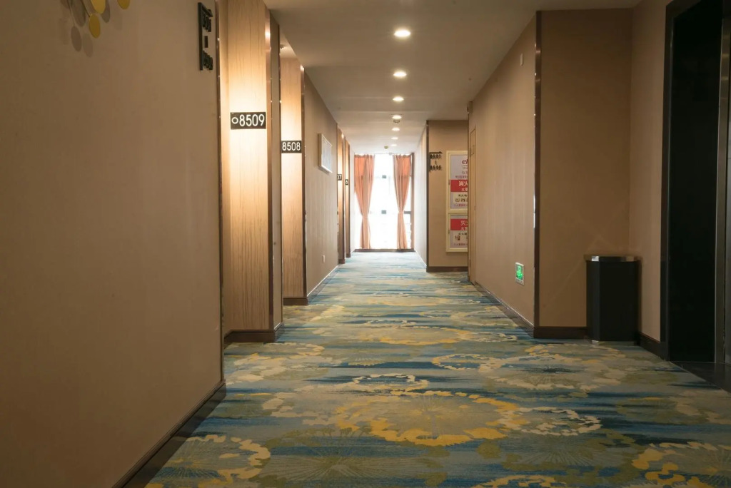 Elan Inn Ningbo Songjiang Dong Road Impression City