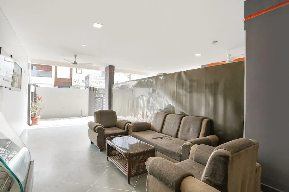 Fabhotel Hrg Destiny