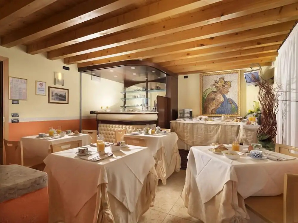 Hotel & Residence Roma