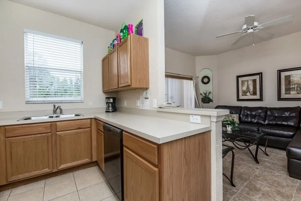 2714ca 4 Bedroom Townhouse