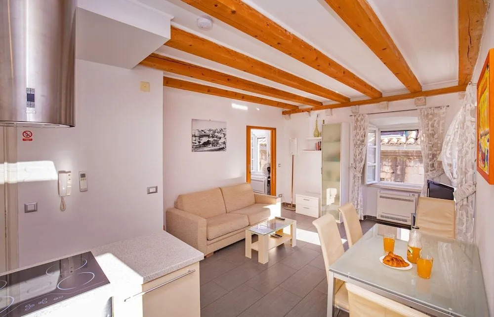Apartments Espana 2