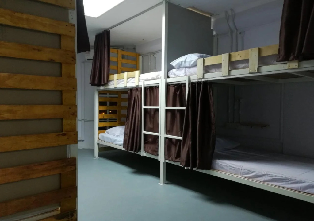 Get Inn Backpackers